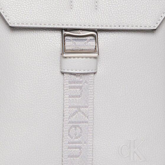 Calvin Klein Cargo Schoudertas 21 cm