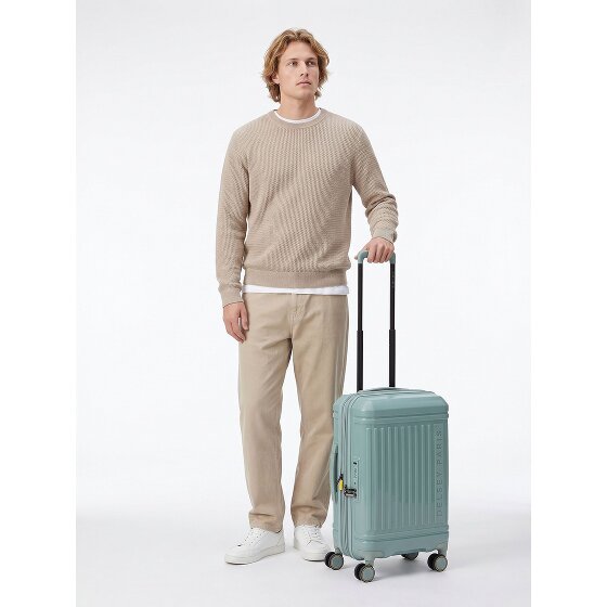 Delsey Paris Lutece 4 wielen Cabinewagen 55 cm met uitbreidingsplooi