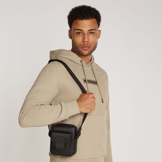 Calvin Klein Iconic Plaque Mini tas Schoudertas 13 cm