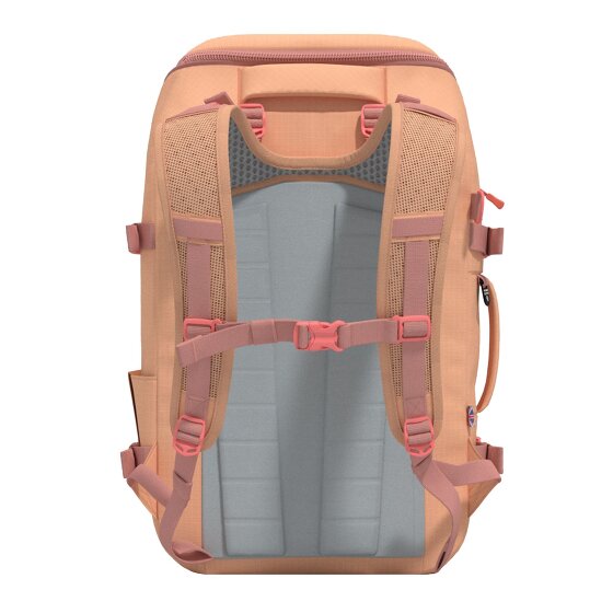 Cabin Zero Adventure Cabin Bag ADV Pro 32L Rugzak 46 cm Laptopcompartiment