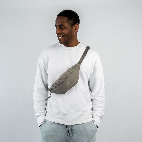 Johnny Urban Erik Fanny pack 32 cm