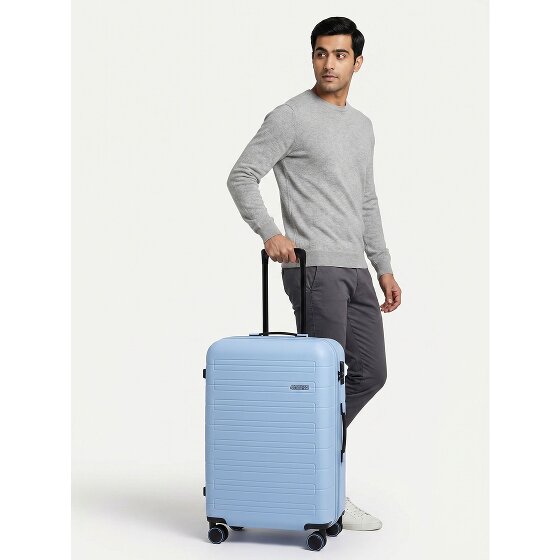 American Tourister Novastream 4 wielen Trolley 67 cm met uitbreidingsplooi