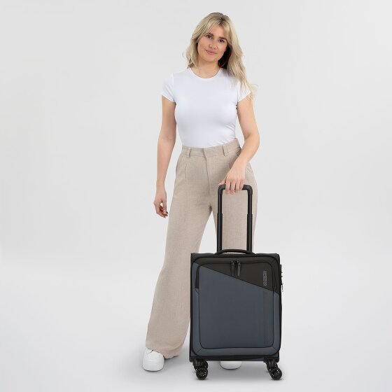 American Tourister Daring Dash 4 wielen Cabinewagen 55 cm met uitbreidingsplooi
