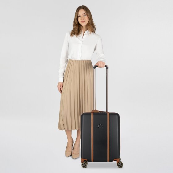Delsey Paris Cadence 4 wielen Cabinewagen 55 cm met uitbreidingsplooi