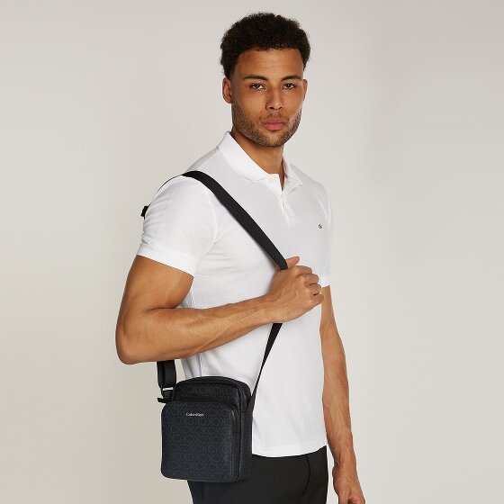 Calvin Klein CK Must Mini tas Schoudertas 16 cm