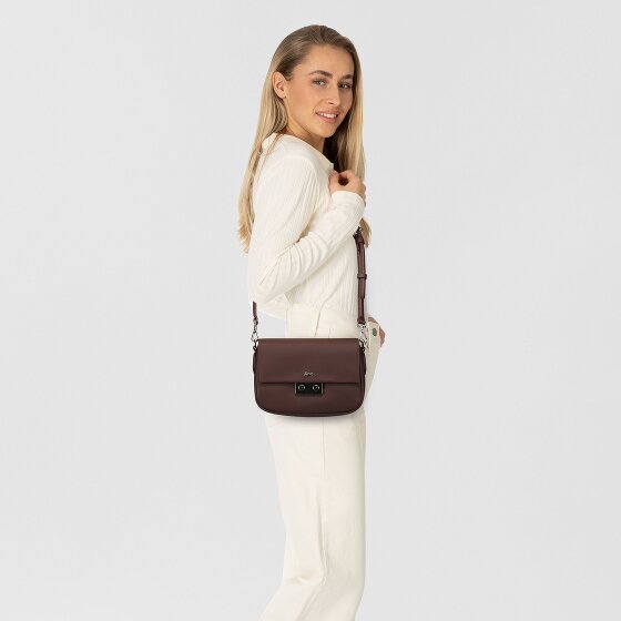 Lacoste Core Essentials Daily City Schoudertas 21.5 cm Lacoste Core Essentials Daily City Schoudertas 21.5 cm
