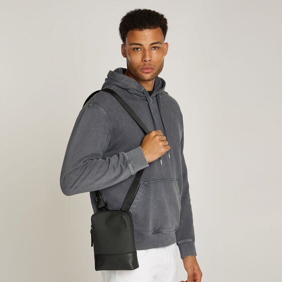 Calvin Klein Tech Sensual Mini tas Schoudertas 17 cm Calvin Klein Tech Sensual Mini tas Schoudertas 17 cm