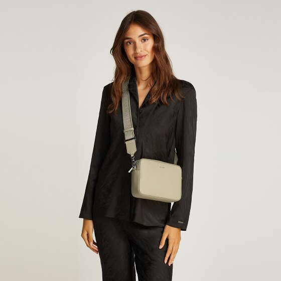 Calvin Klein CK Must Schoudertas 21.5 cm