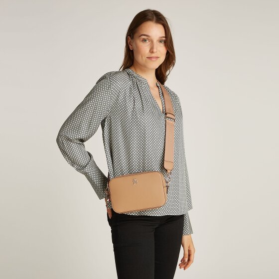 Tommy Hilfiger TH Soft Logo Schoudertas 18.5 cm