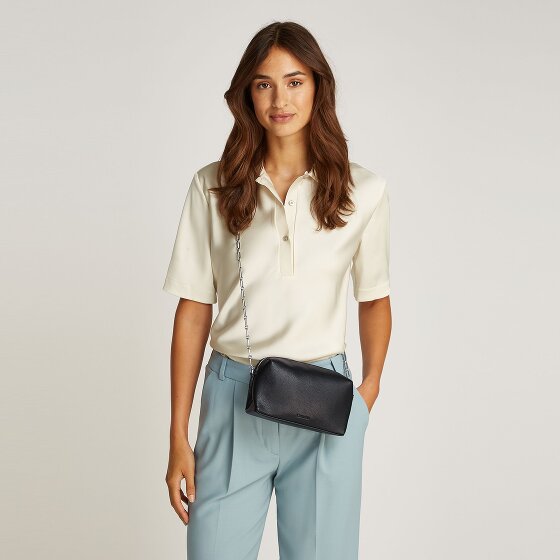 Calvin Klein CK Plaque Schoudertas 21 cm