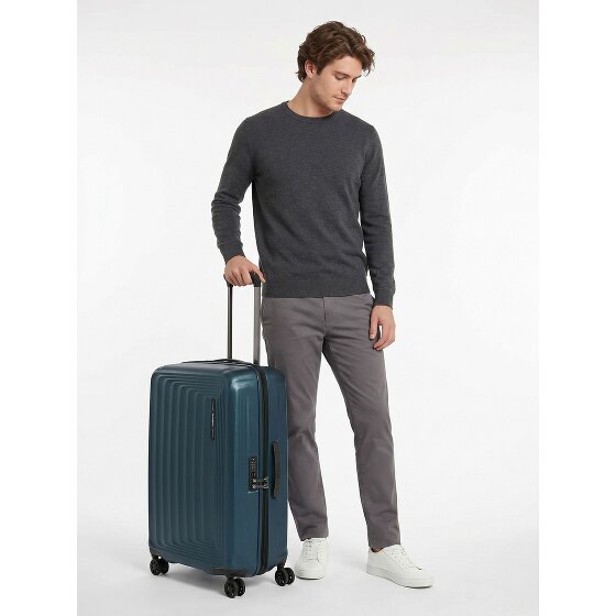 Samsonite Nuon 4 wielen Trolley 69 cm met uitbreidingsplooi