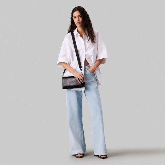 Calvin Klein CK Must Schoudertas 26.5 cm Calvin Klein CK Must Schoudertas 26.5 cm