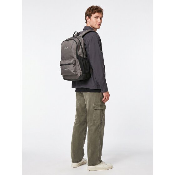 Oakley Spark Traverse Dagrugzak 45 cm Laptopvak