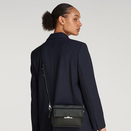 Calvin Klein CK Linear Schoudertas 20.5 cm