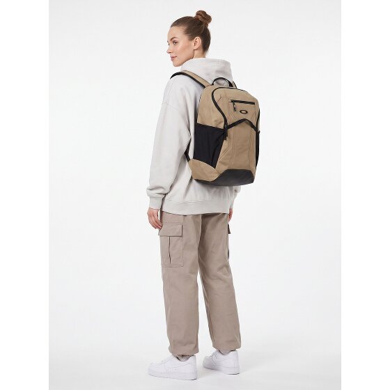 Oakley Enduro 20 L Dagrugzak 43 cm Laptopvak