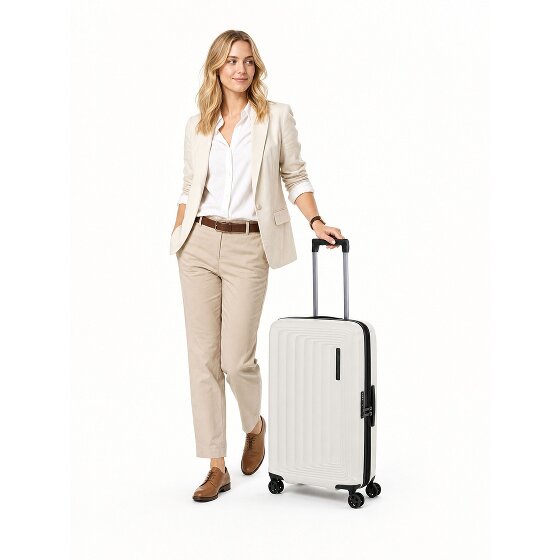Samsonite Nuon 4 wielen Trolley 69 cm met uitbreidingsplooi