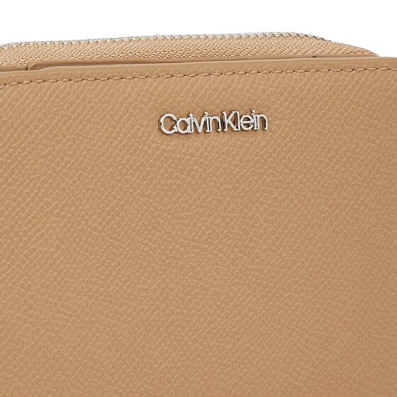 Calvin Klein CK Must Portemonnee 12 cm Calvin Klein CK Must Portemonnee 12 cm