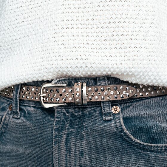b.belt Studded belt Leer
