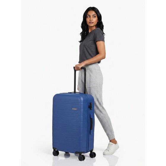 American Tourister Novastream 4 wielen Trolley 67 cm met uitbreidingsplooi
