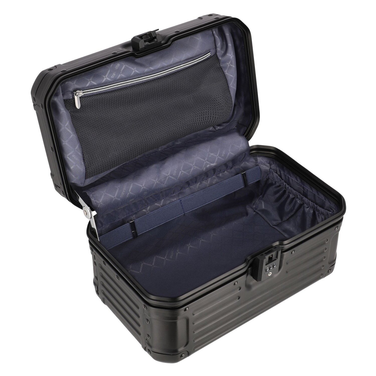 Travel shop beauty case