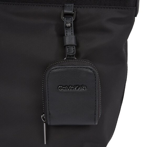 Calvin Klein Est. Nylon Schoudertas 30.5 cm