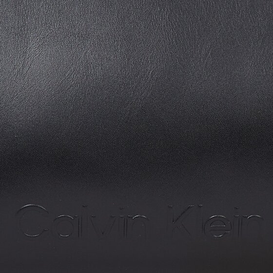 Calvin Klein Embossed Schoudertas 31 cm Calvin Klein Embossed Schoudertas 31 cm