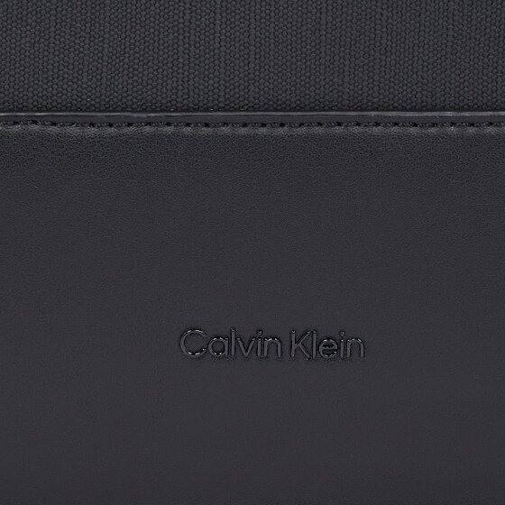 Calvin Klein Tech Sensual Weekender reistas 45.5 cm Calvin Klein Tech Sensual Weekender reistas 45.5 cm