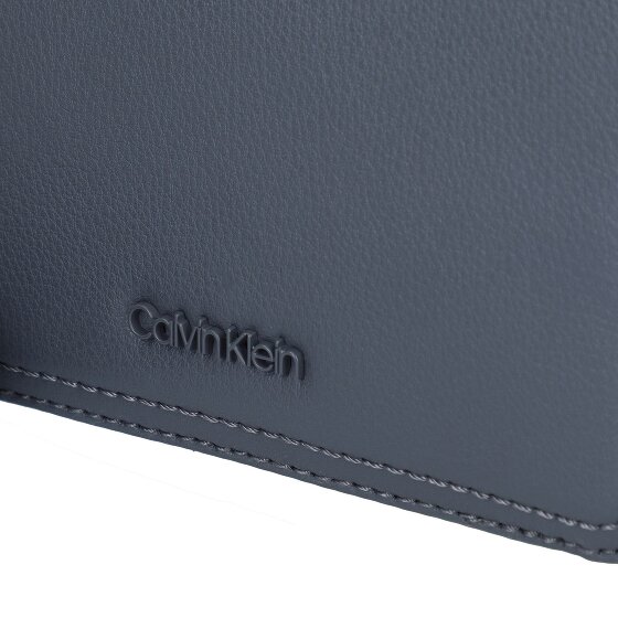 Calvin Klein Minimal Focus Mini tas Schoudertas 17.5 cm
