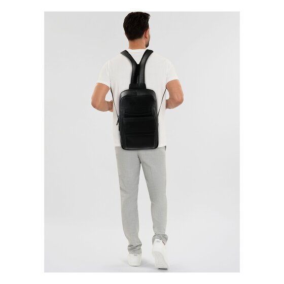 Piquadro Schoudertas Leer 20 cm