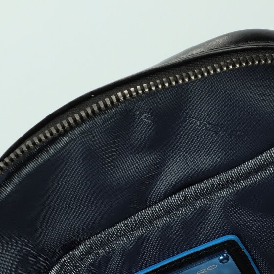 Piquadro Blauwe Vierkante Schoudertas Leer 22 cm