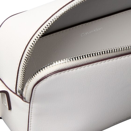 Calvin Klein Foil Schoudertas 21 cm