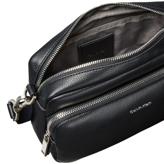 Calvin Klein Raised Schoudertas 26 cm