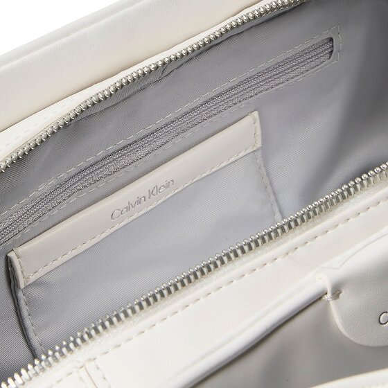 Calvin Klein Embossed Schoudertas 30 cm