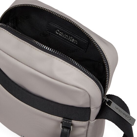 Calvin Klein CK Est. Mini tas Schoudertas 17 cm