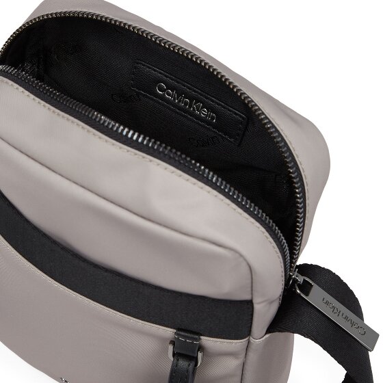 Calvin Klein CK Est. Mini tas Schoudertas 17 cm