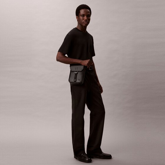 Calvin Klein Cargo Schoudertas 21 cm