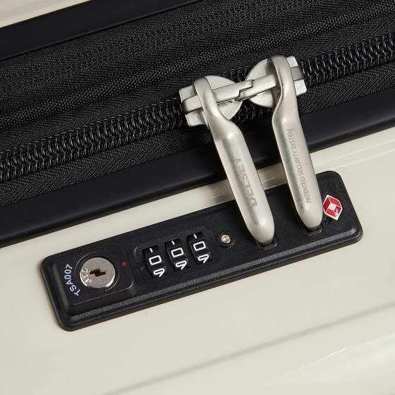 Delsey Paris Shadow 5.0 4 wielen Trolley 66 cm met uitbreidingsplooi