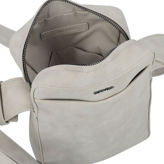 Calvin Klein CK Refined Mini tas Schoudertas 17 cm
